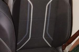 Sedili anteriori polo ultima serie