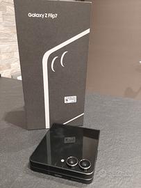 Samsung Galaxy Z Flip 7 256gb 12RAM 