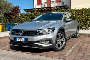 Volkswagen Passat Alltrack 2.0 diesel 190 CV