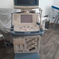 Ecografo Toshiba Xario con 2 sonde e stampante