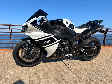Yamaha R1 big bang 2012/2013