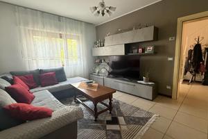 VILLA A SCHIERA CENTRALE A BORGORICCO