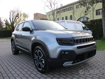 Jeep Avenger 1.2 Turbo MHEV DCT Summit Led/Camera