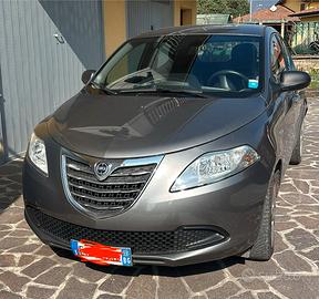 LANCIA Y TERZA SERIE 1200 69cv