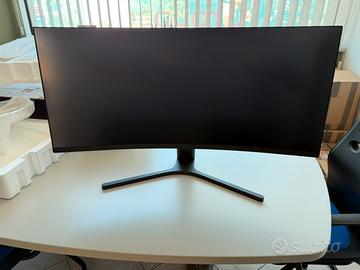 Monitor 34” 21:9 curvo