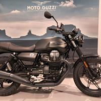 Moto Guzzi V7 Stone