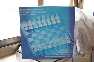 Dama Scacchi in vetro