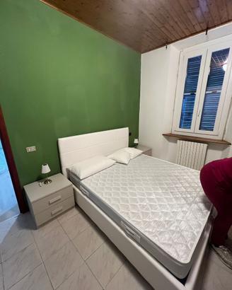 Letto matrimoniale contenitore