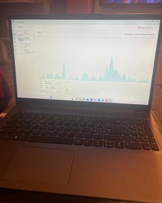 Computer lenovo ideapad 3