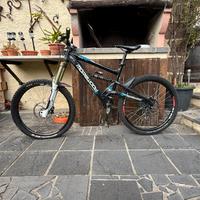 Mtb Morewood zama