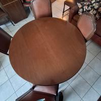 tavolo rotondo e 6 sedie 