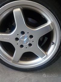 4 Cerchi AMG 18 POLLICI con pneumatico