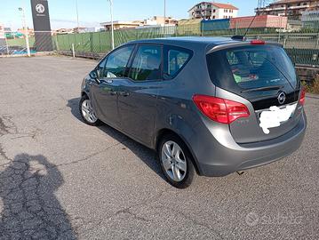 Auto monovolume utilitaria 