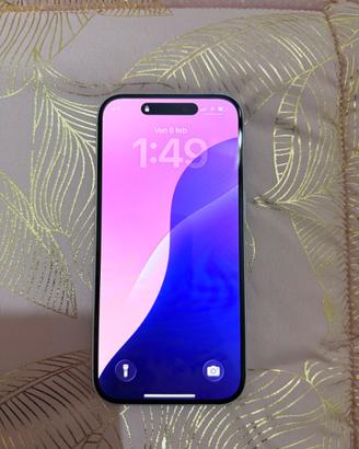iPhone 16