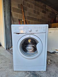 Lavatrice Indesit 5 kg