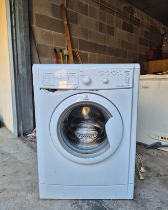Lavatrice Indesit 5 kg