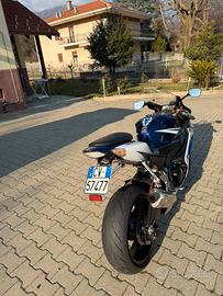 Suzuki gsx r 1000 k5