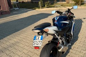 Suzuki gsx r 1000 k5
