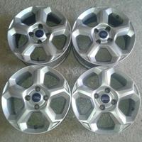Cerchi In Lega Ford Fiesta 3398192098