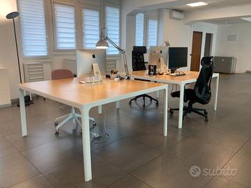 Tavolo scrivania Ikea BEKANT (ultimi 2 rimasti)