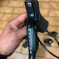 Leve comandi ultegra di2 11 velocità elettronico