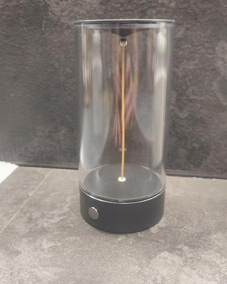 Lampada da tavolo LED design