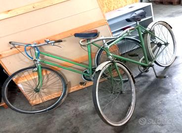 Coppia biciclette vintage uomo, donna