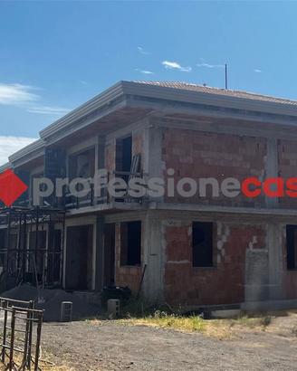Villa a schiera Aci Sant'Antonio [V/110VRG]