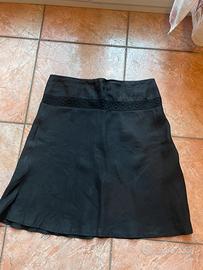 Gonna nera vintage con inserto in pizzo-chic