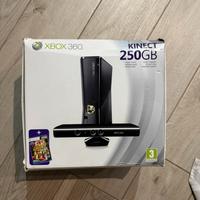 Xbox 360+ 2 controller+ Skylanders Giants