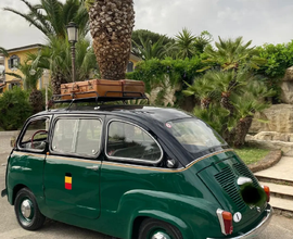 Fiat 600 Multipla Taxi entra e leggi