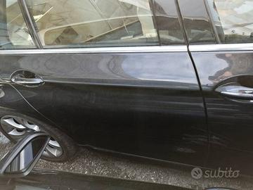 Porta posteriore dx BMW 530 del 2016