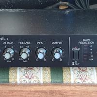 compressore/limiter stereo a due canali Yamaha GC2