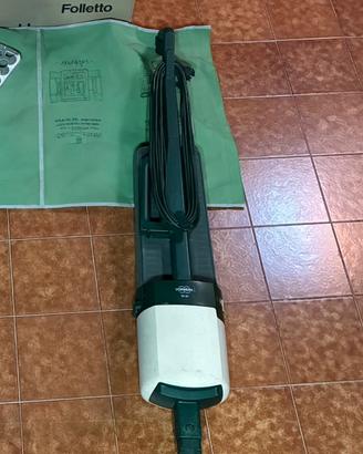 Vorwerk Folletto VK 121 con accessori e scatola