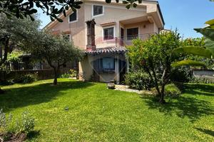 Villetta bifamiliare - Valverde