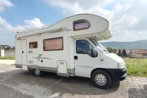 camper mansardato
