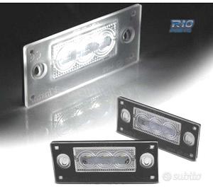LUCI TARGA AUDI A3 8L 00-03 A4 B5 99-01 AVANT LED