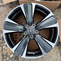 cerchi in lega Lexus 18"