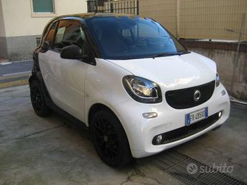 SMART ForTwo 70 1.0 TWINAMIC YOUNGSTER