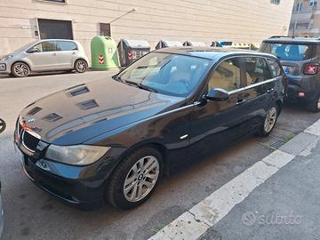 BMW Serie 3 (E90/91) - 2009