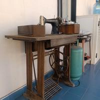 Macchina da cucire singer