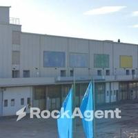 LOCALE COMMERCIALE IN AREA INDUSTRIALE - TITO (PZ)