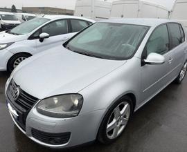 Volkswagen Golf 2.0 TDI 140CV