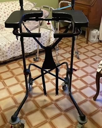 Deambulatore stabilizzante con imbragatura