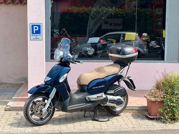 Aprilia Scarabeo 400 + promozione