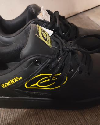 scarpe per pedali da mtb flat