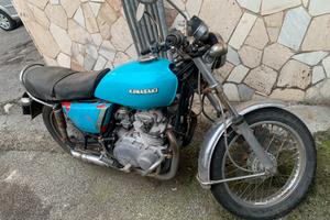 Moto kawasaki 400 del 1978