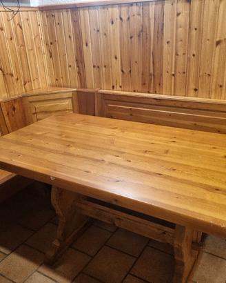 Tavolo legno massello in pino con giropanca