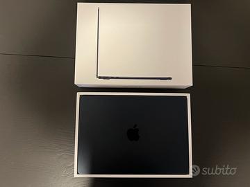 Macbook Air da 13,6 con chip Apple M2 SSD da 256