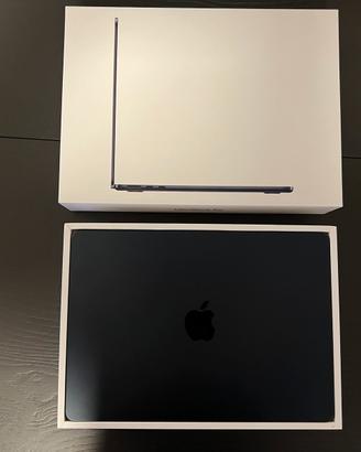 Macbook Air da 13,6 con chip Apple M2 SSD da 256